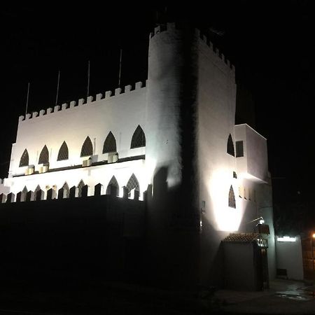 Castillo Deluxe Alcalá de Guadaira Exterior foto